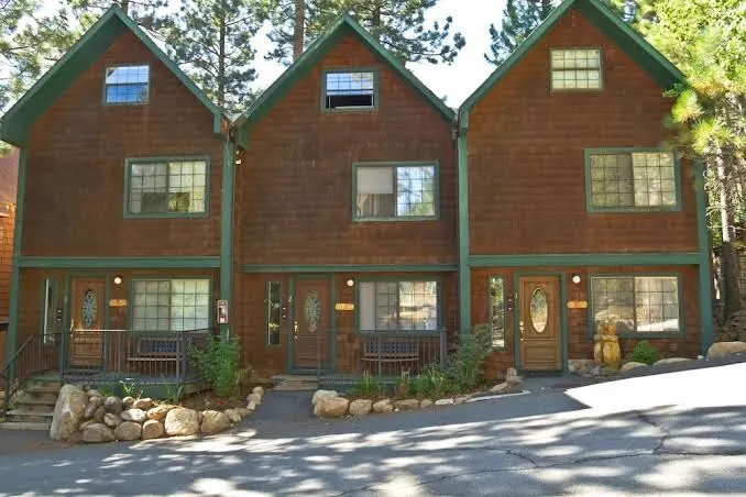 Northlakes Lodges & Villas
