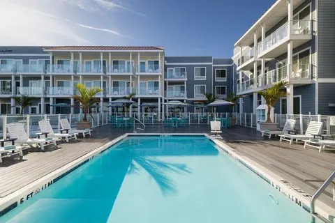 Fairfield by Marriott Inn & Suites Chincoteague Island Waterfront
