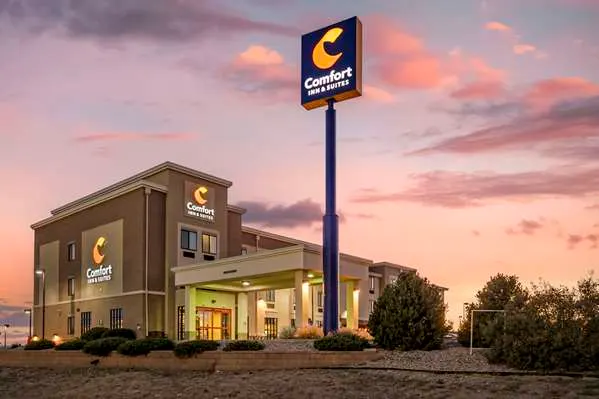 Comfort Inn & Suites