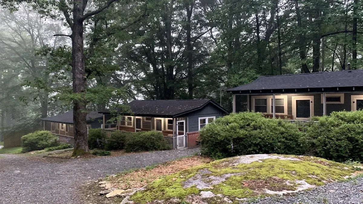 Foggy Bottom Cabins