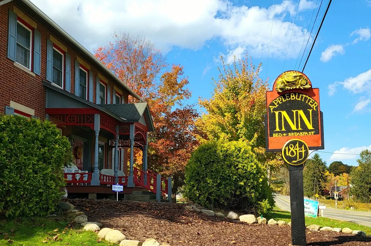 Applebutter Inn