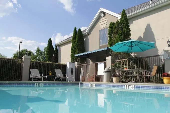 Quality Inn & Suites Dawsonville