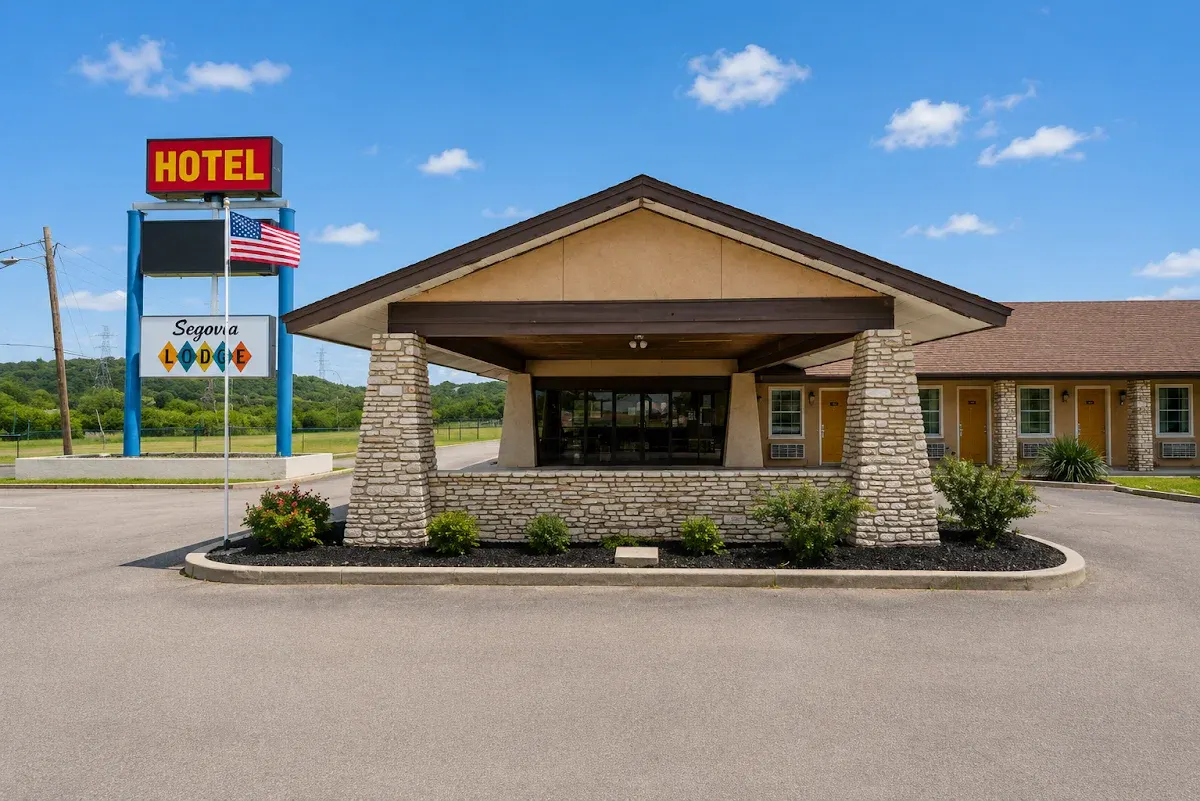 Segovia Lodge Junction TX I -10