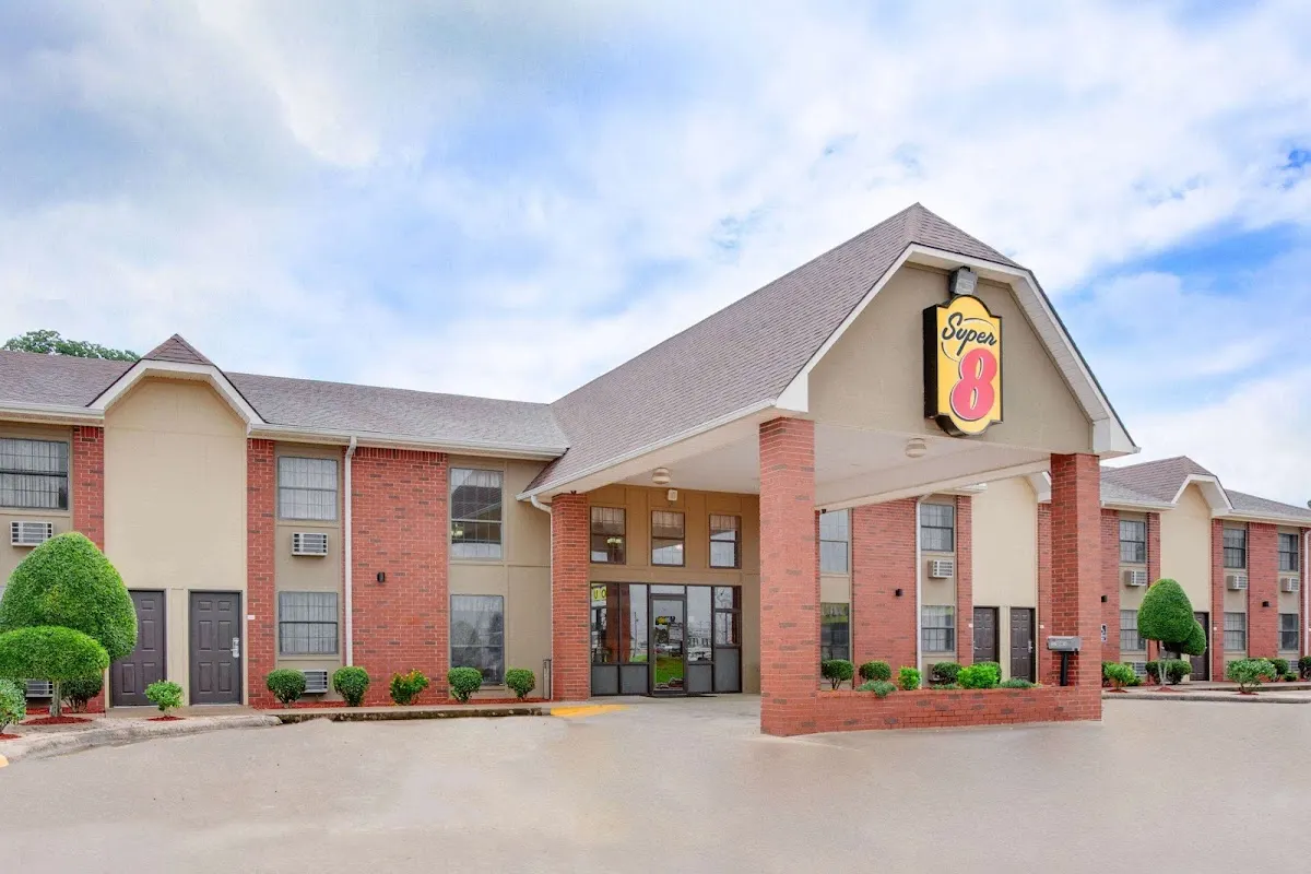 Super 8 by Wyndham Morrilton