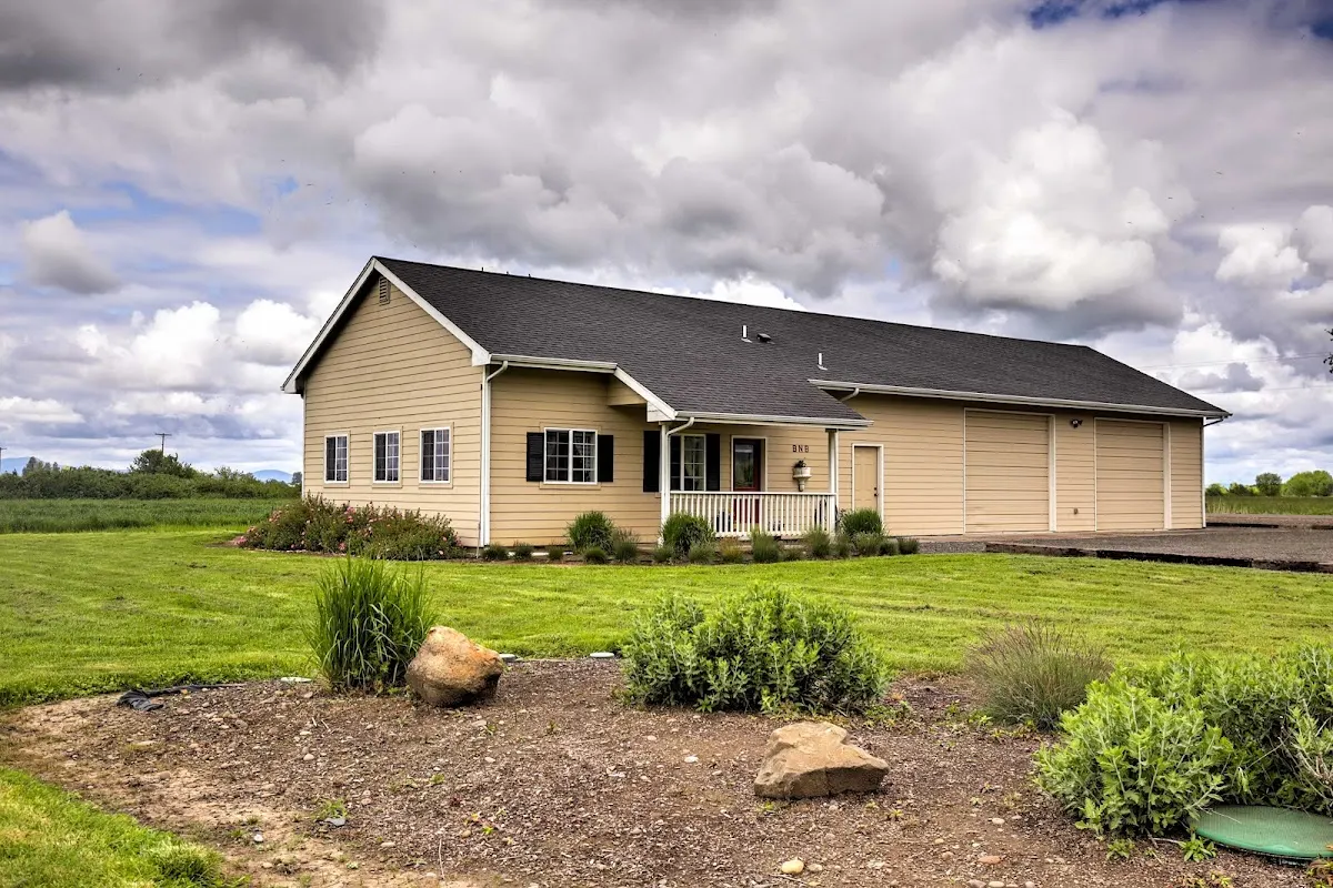 The Farm House on Mount Tom