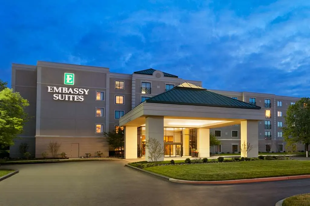 Embassy Suites by Hilton Philadelphia Airport