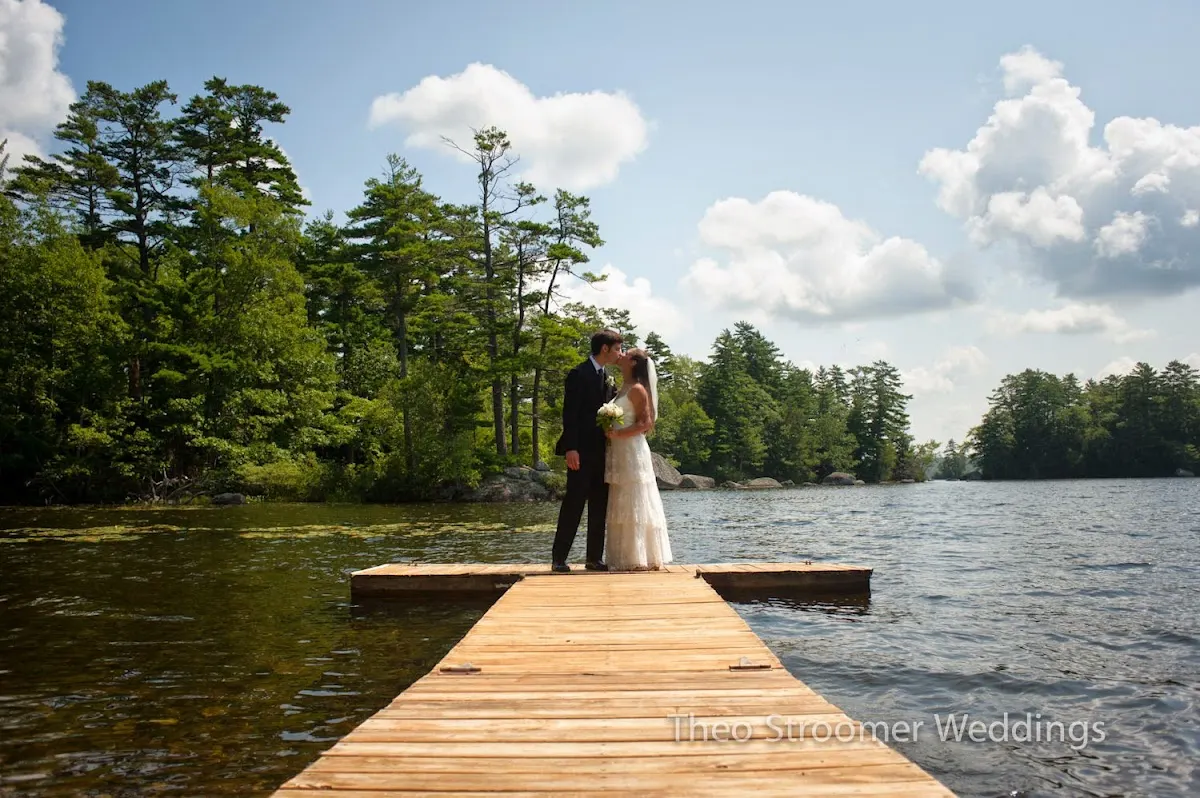 Alamoosook Lakeside Inn