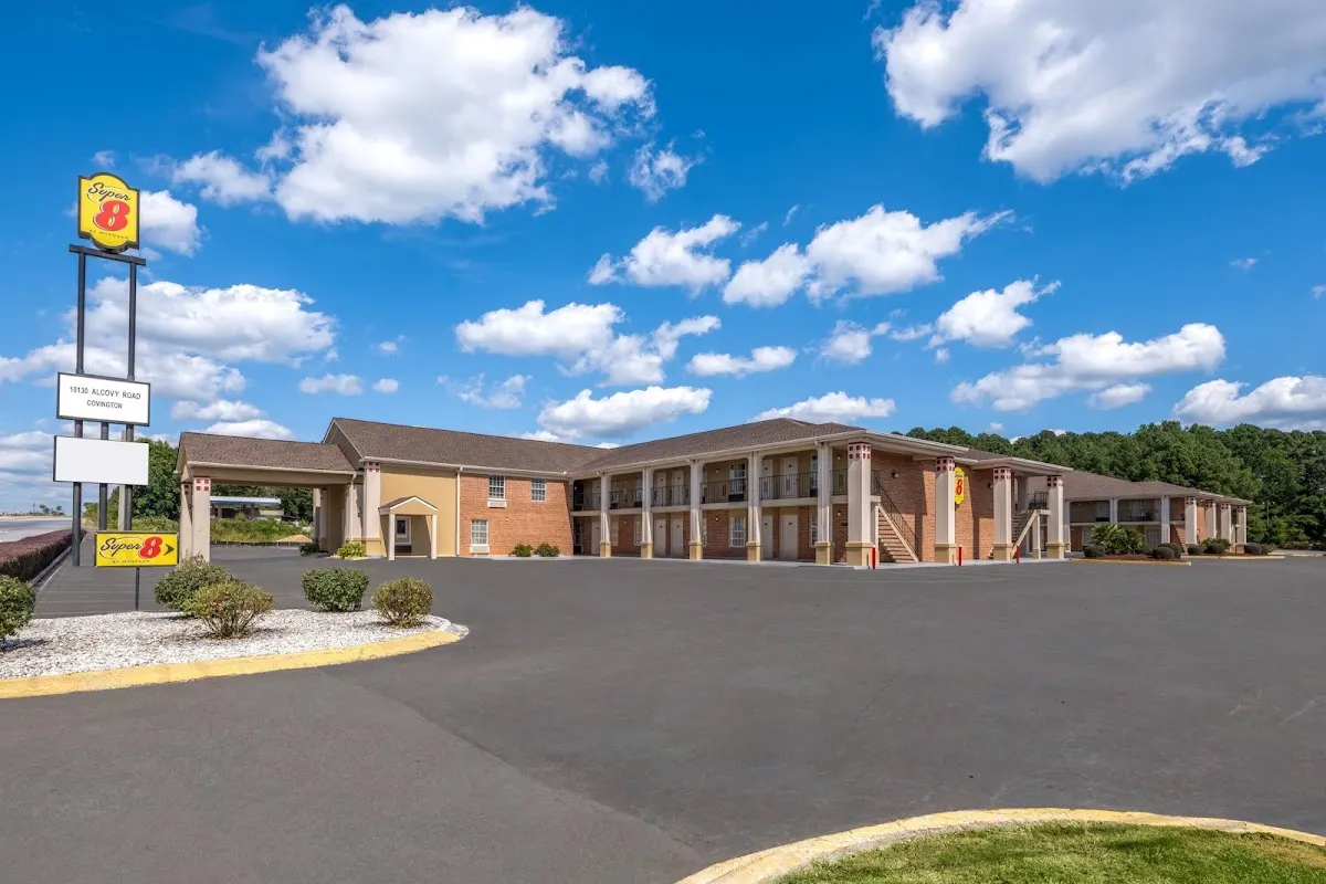 Super 8 by Wyndham Covington
