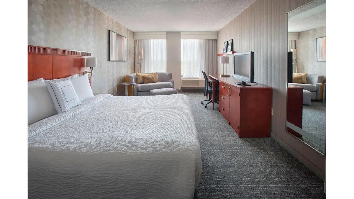 Courtyard by Marriott Wilmington Downtown