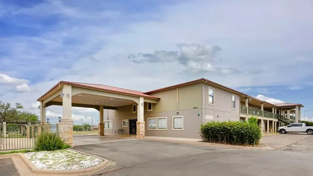 Best Western Snyder Inn