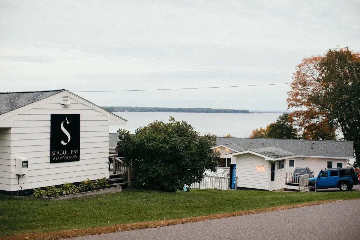 Seagull Bay - A Lakeside Motel