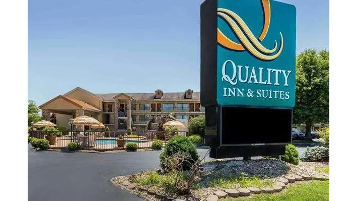 Quality Inn & Suites Sevierville - Pigeon Forge