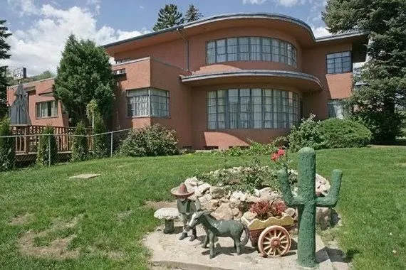 Rainbow Lodge