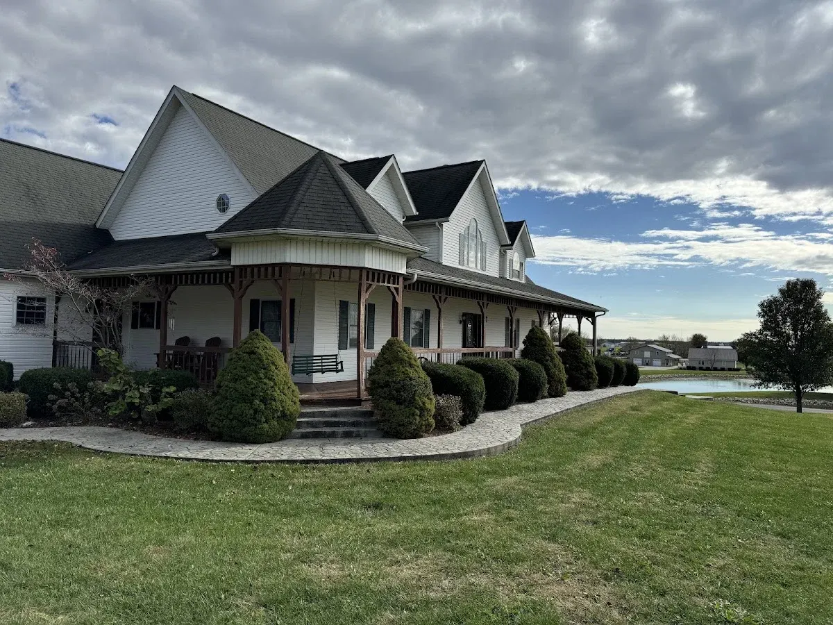 Heritage Homestead Inn