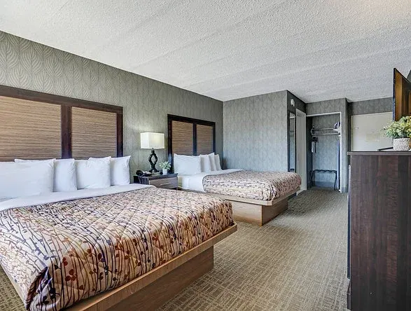 Blue Creek Inn