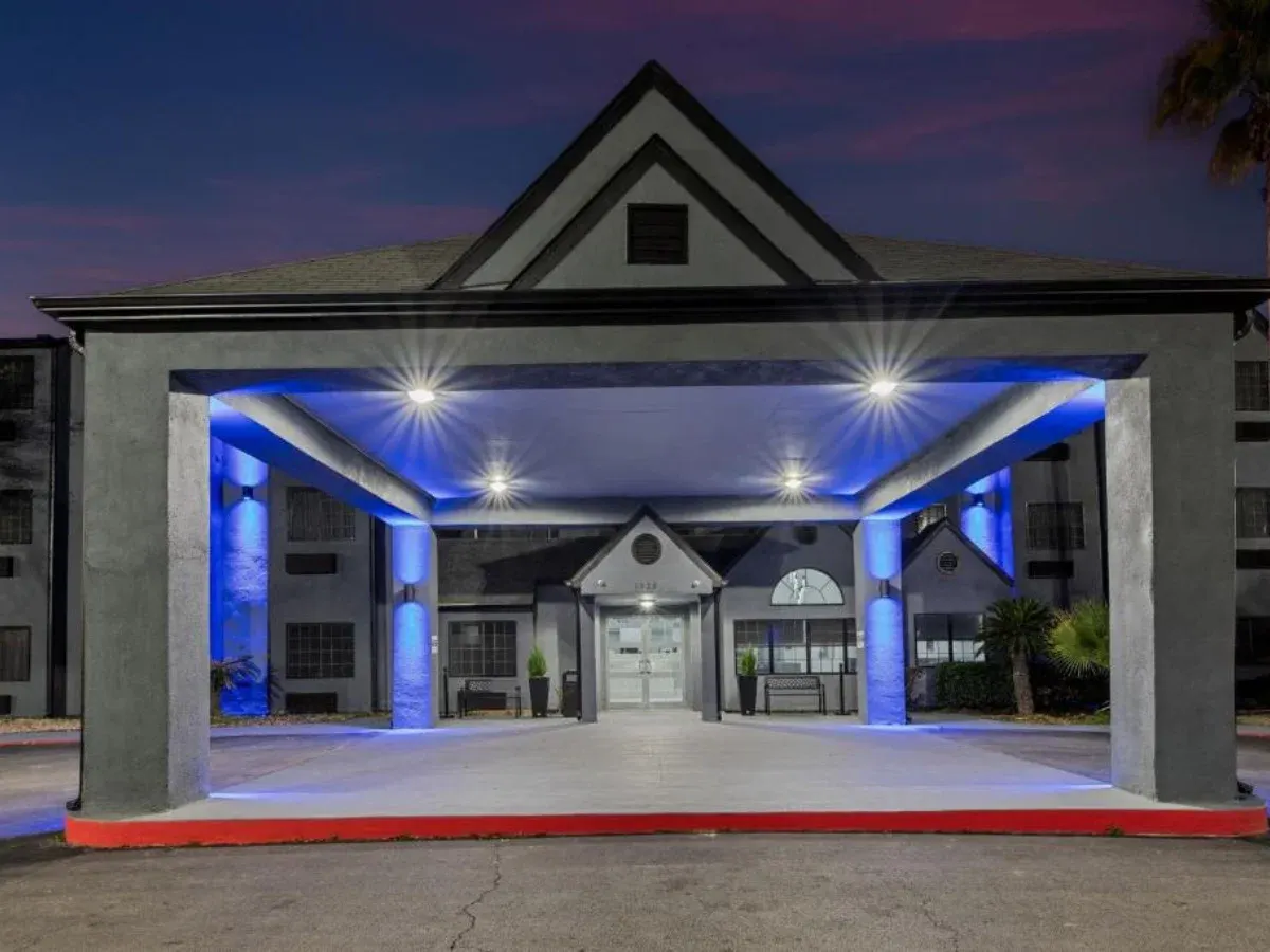 Days Inn by Wyndham San Antonio Downtown