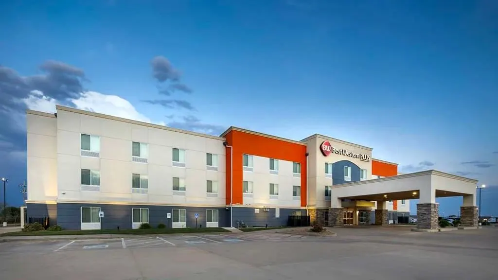 Best Western Plus Pratt
