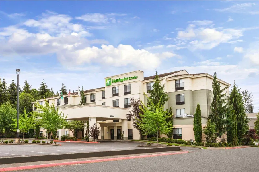 Holiday Inn & Suites Bothell by IHG