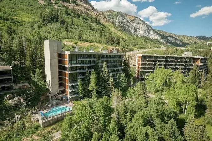 The Inn at Snowbird