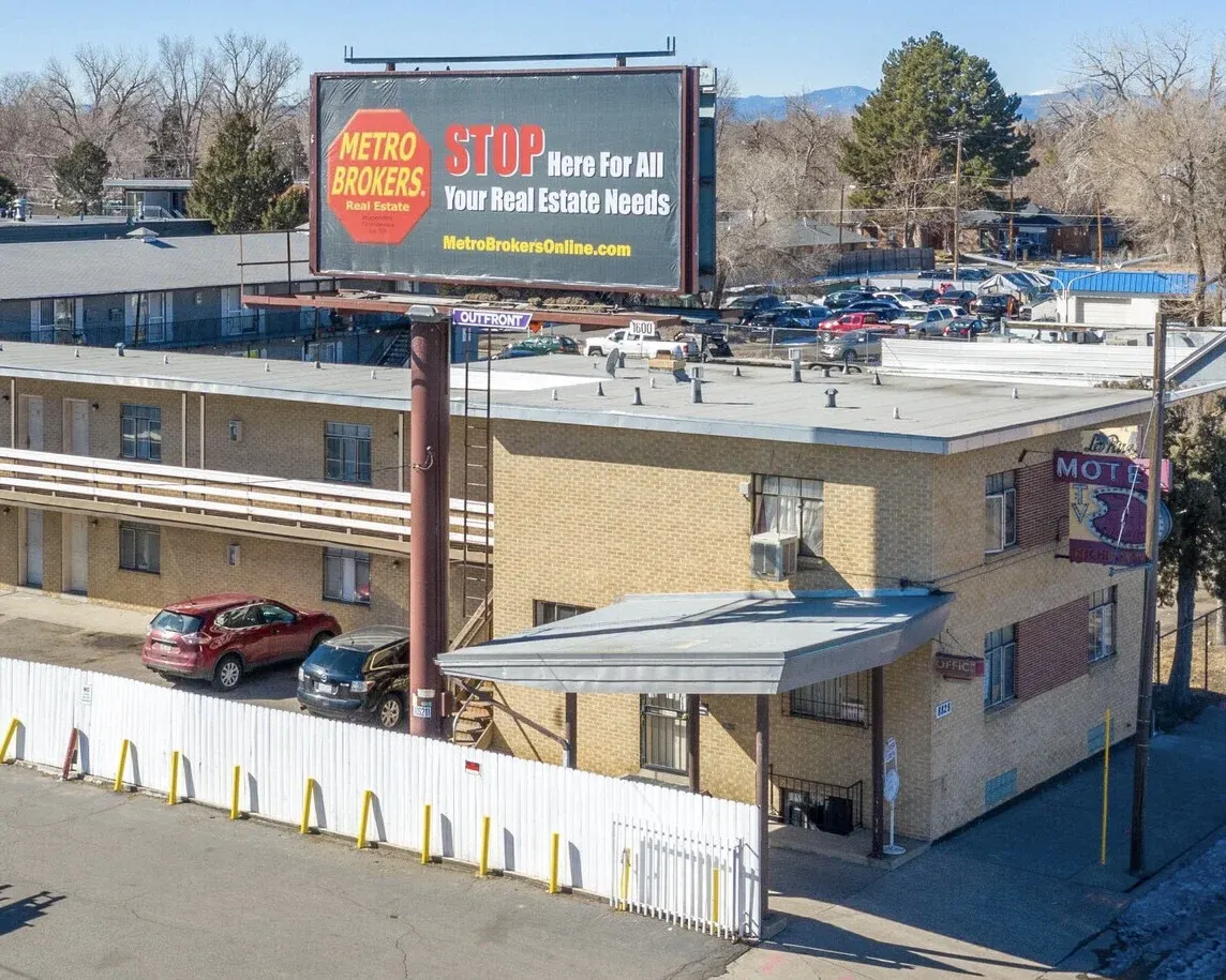 La Rue Motel