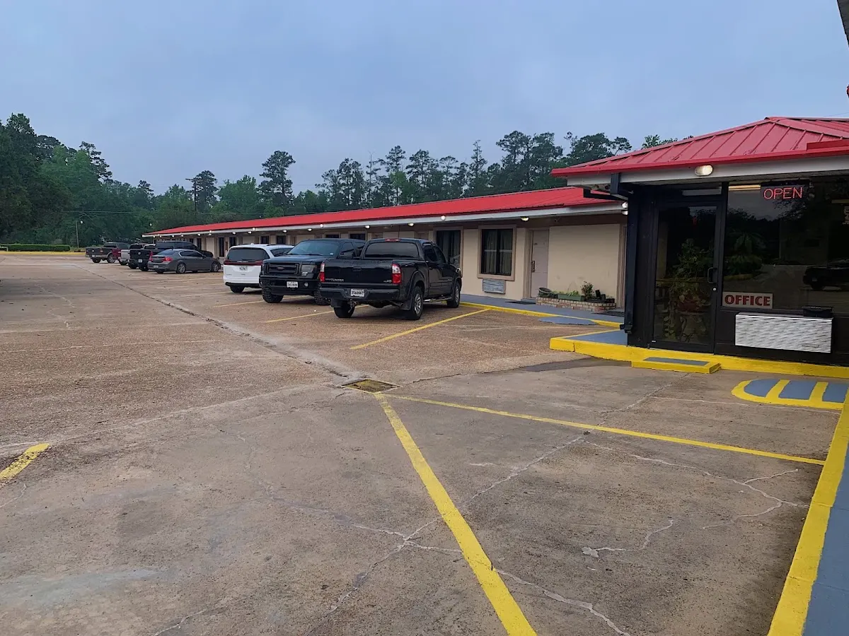 Country Inn Motel