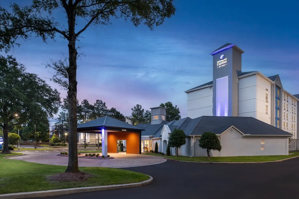 Holiday Inn Express & Suites Memphis East by IHG