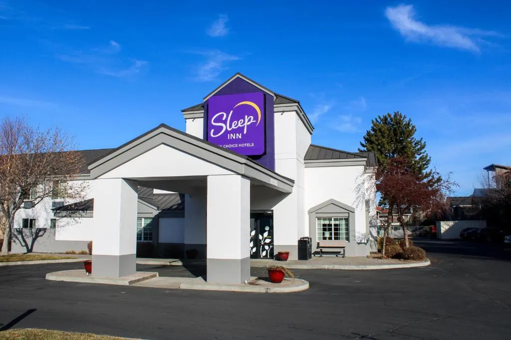 Sleep Inn Bend Crossroads Plaza
