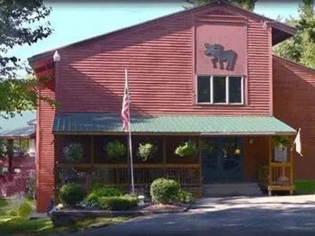 Evergreen Valley Inn & Villas