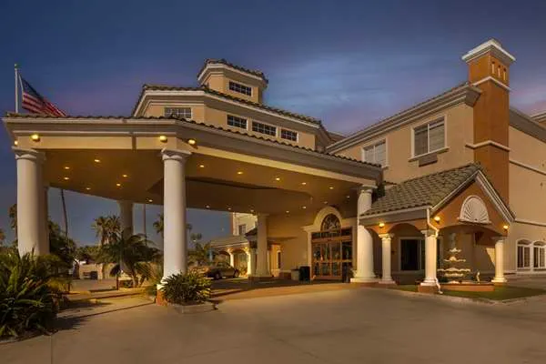 Comfort Suites Oceanside Camp Pendleton Area