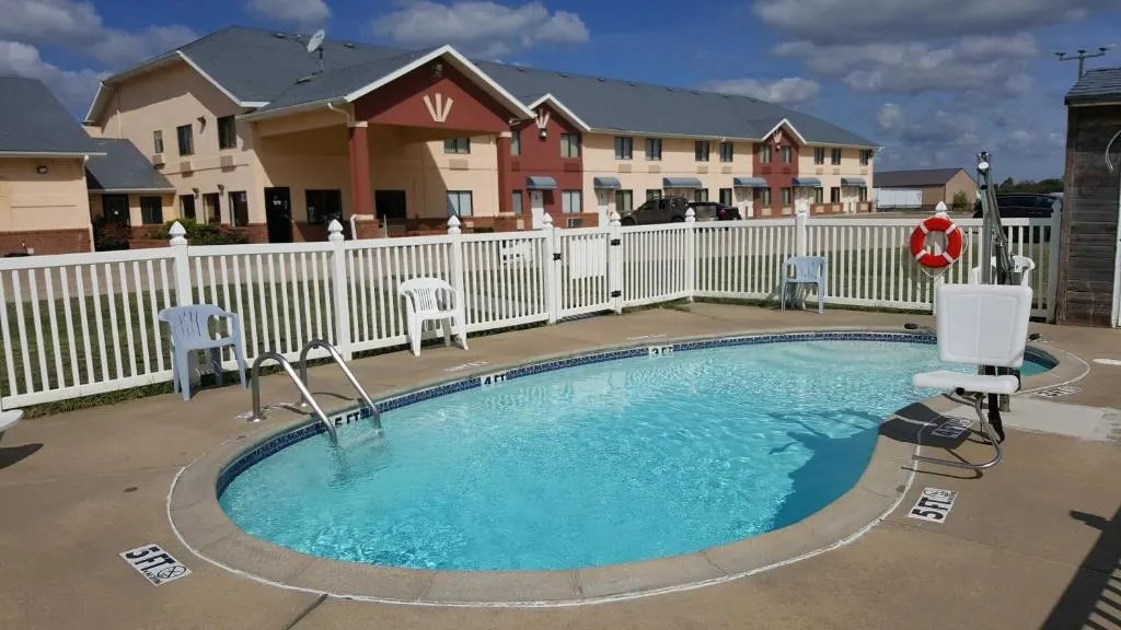 Americas Best Value Inn & Suites Nevada
