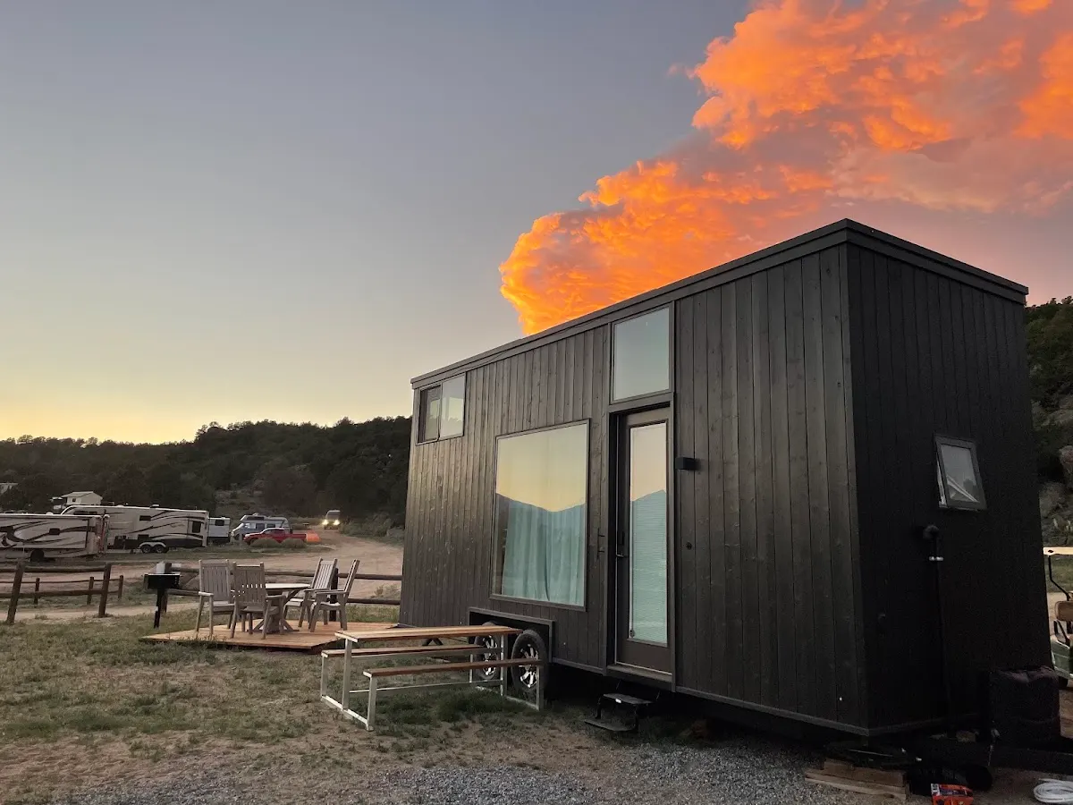 BV Overlook Camp & Lodging