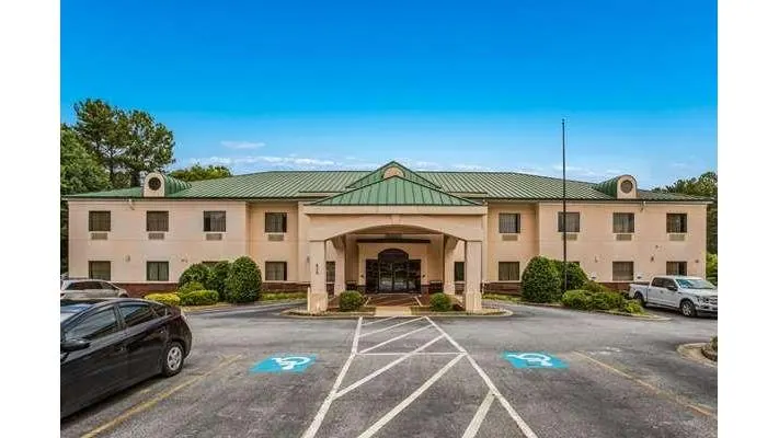 Econo Lodge Inn & Suites Marietta near Dobbins ARB