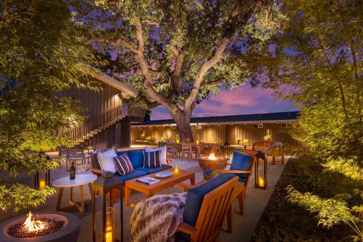 The Cottages Hotel