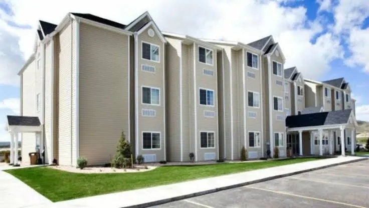 Microtel Inn and Suites by Wyndham Rawlins