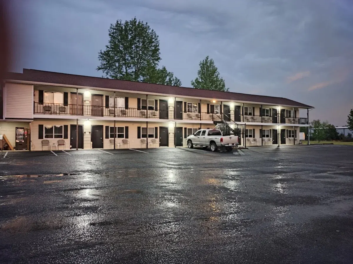 The Klassic Inn