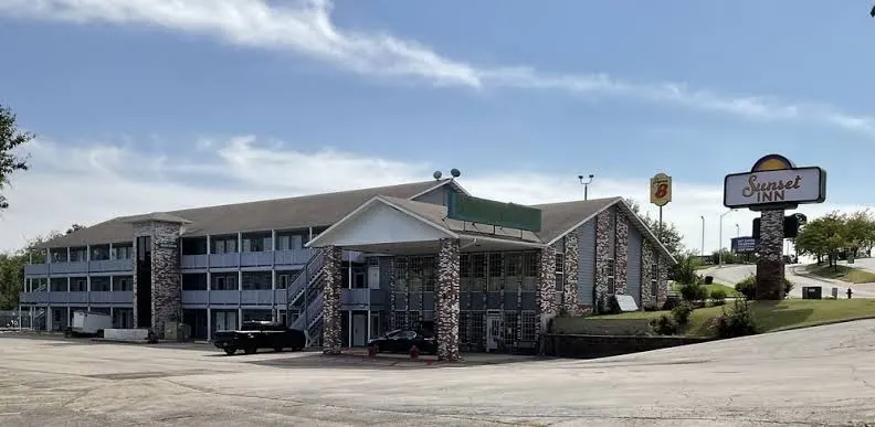 Sunset Inn