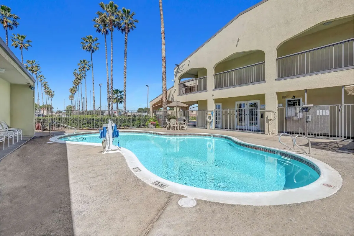 Motel 6 Lodi, CA