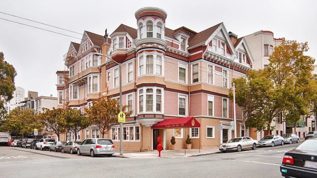 Queen Anne Hotel