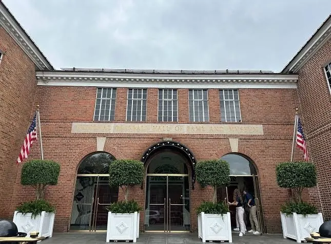 The New Hotel Pratt