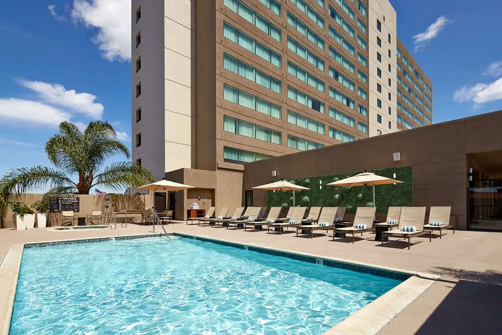 Hilton San Diego Mission Valley