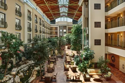 Woolley’s Classic Suites