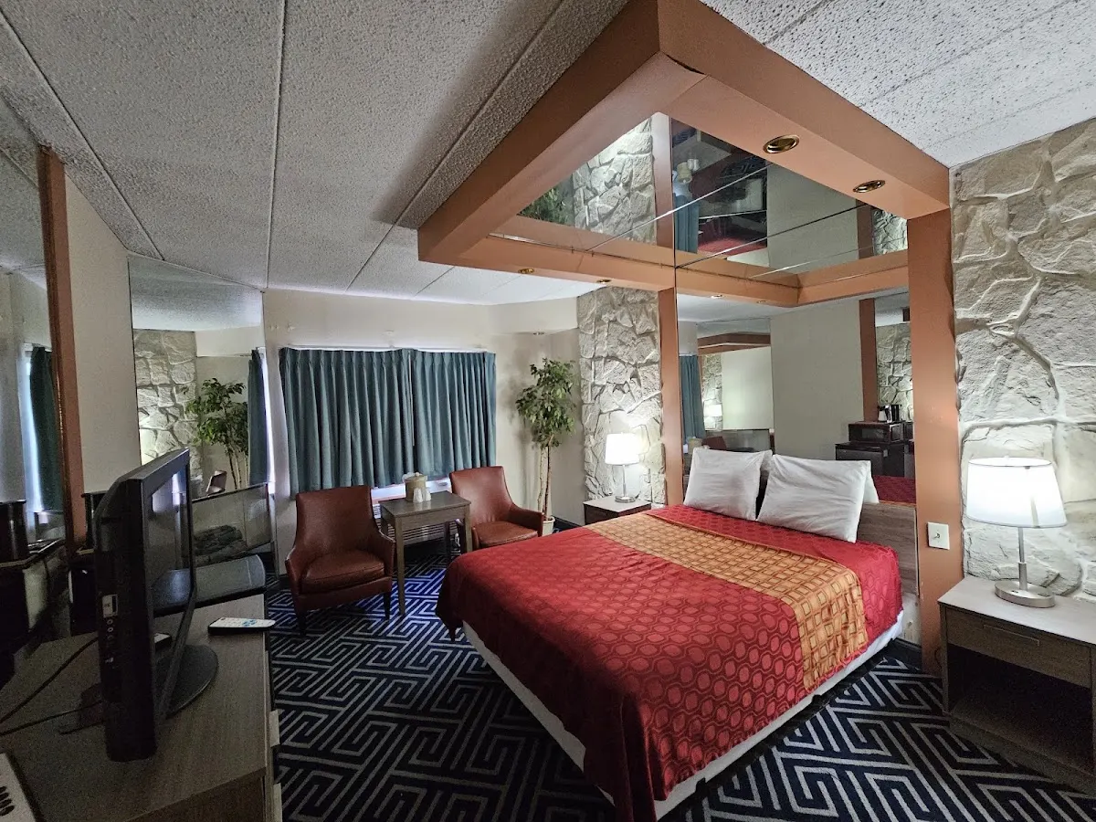 La Mirage Motor Inn