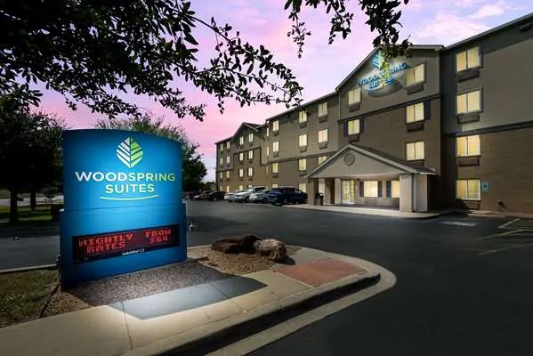 WoodSpring Suites Fort Worth Fossil Creek