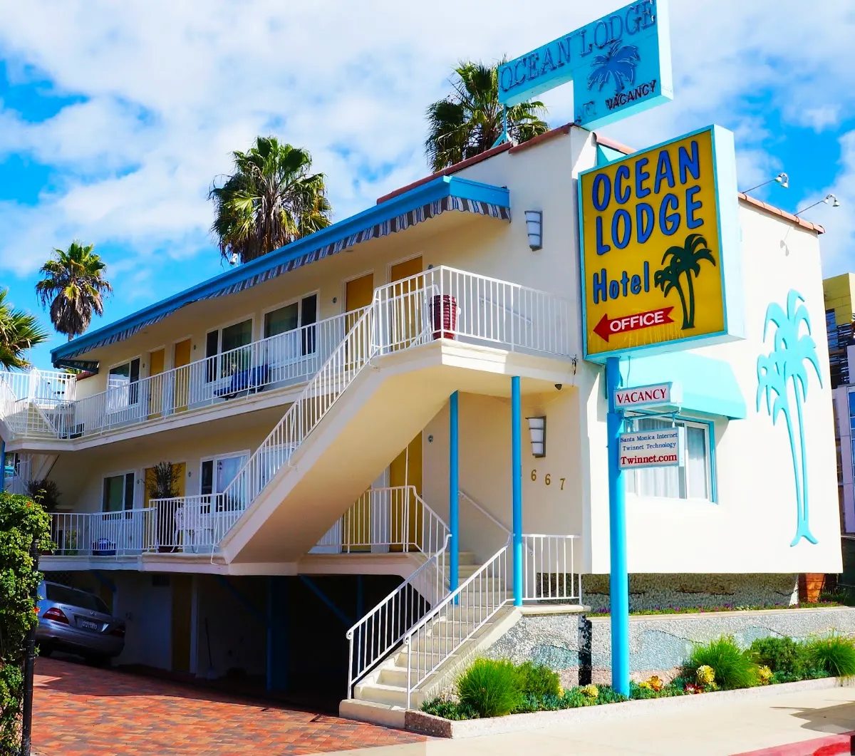 Ocean Lodge Santa Monica Beach Hotel