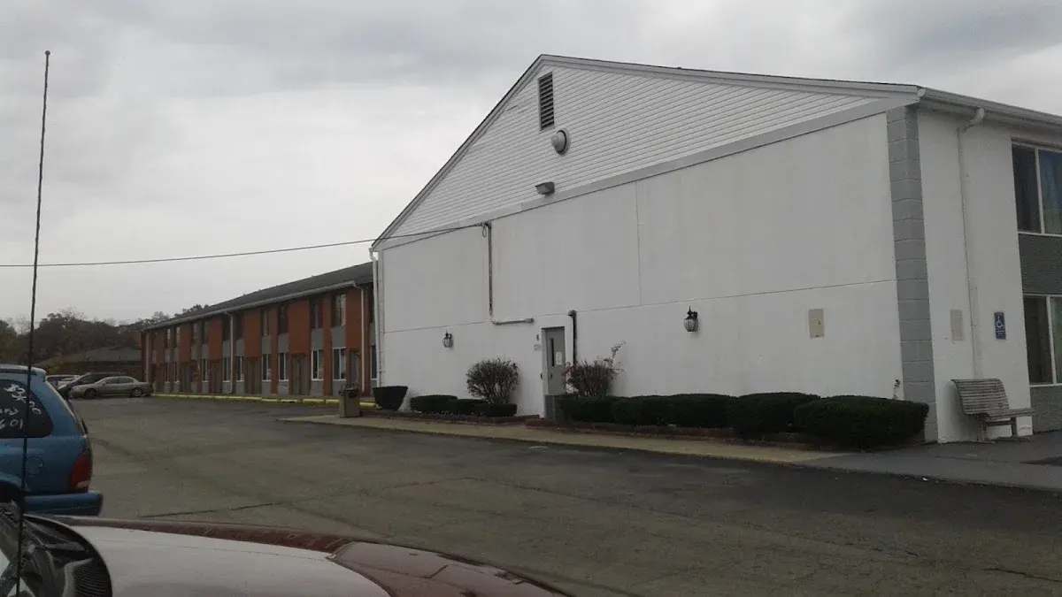 Shadeland Inn