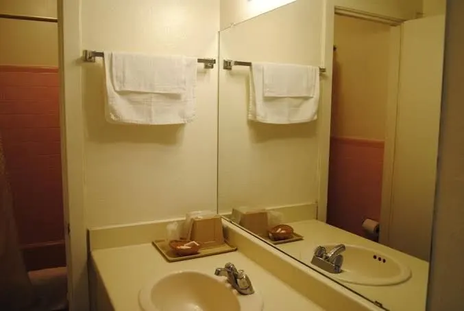 La Vista Inn