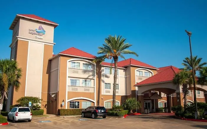 KEMAH EDGEWATER HOTEL SURE STAY COLLECTION BY BESTWESTERN