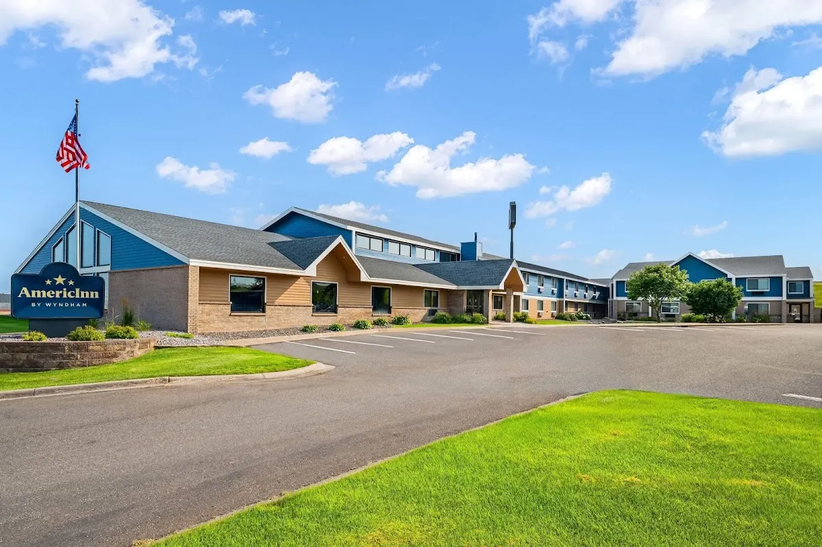 AmericInn by Wyndham Sauk Centre