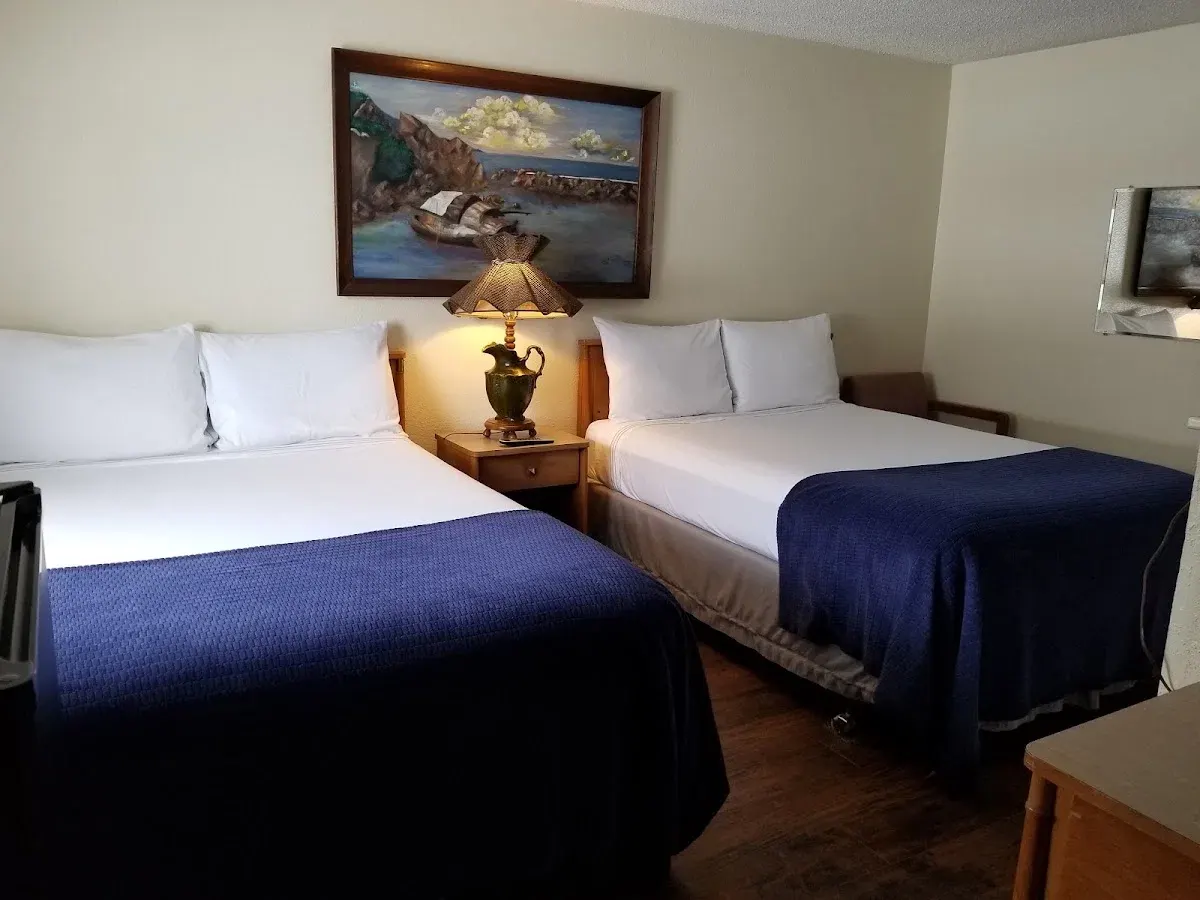 Spirit Lake Resort & Motel
