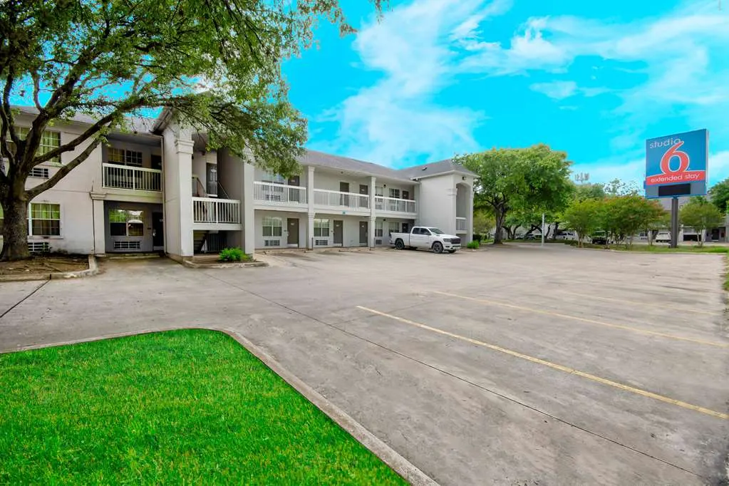 Studio 6 Extended Stay - San Antonio, TX - Medical Center